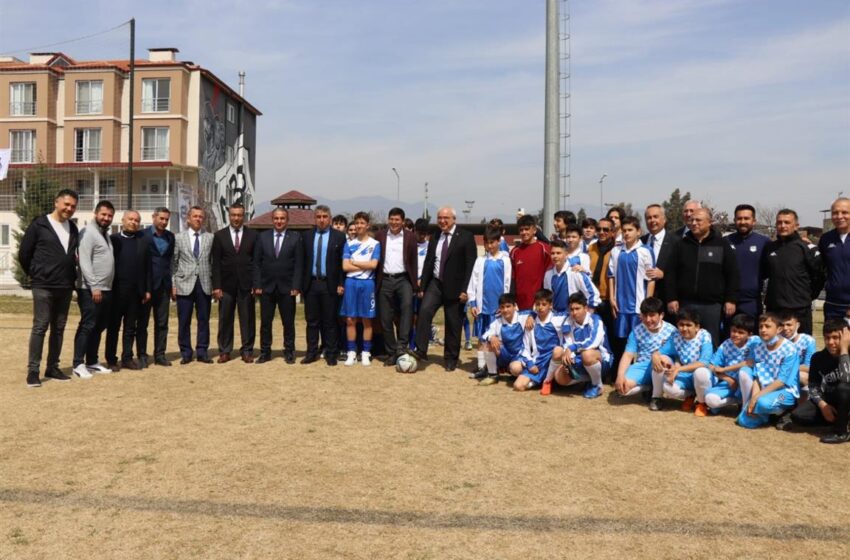  Nazilli Belediyespor yetenekleri bulmak amacıyla düzenlediği Futbol Bahar Şenliği başladı