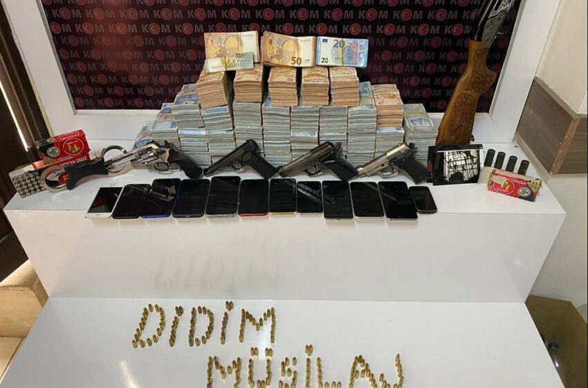  Didim’de düzenlenen ‘Müsilaj’ operasyonunda 10 kişi yakalandı 