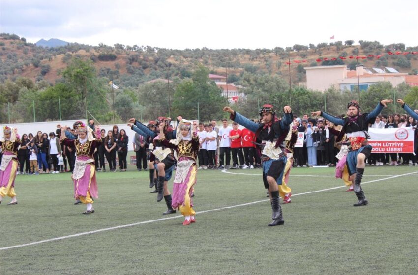 Sultanhisar’da 19 Mayıs Atatürk’ü Anma Gençlik ve Spor Bayramı kutlandı