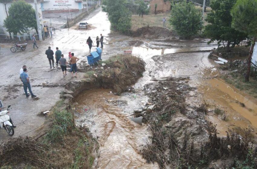  Nazilli Belediye Başkanı Özcan sel felaketlerine ilişkin açıklamalarda bulundu