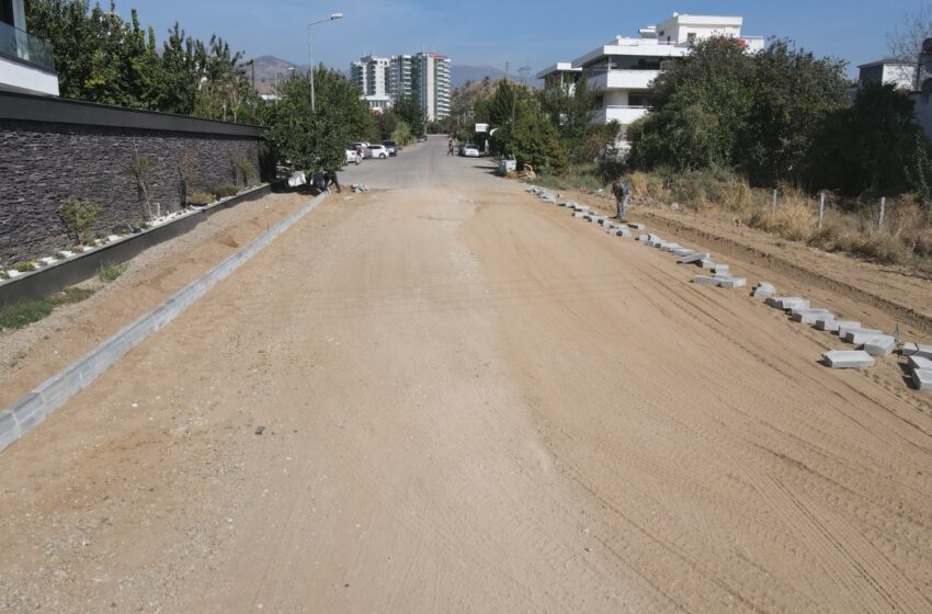  Nazilli belediyesi İsabeyli Mahallesi’nde yeni yollar açmaya devam ediyor